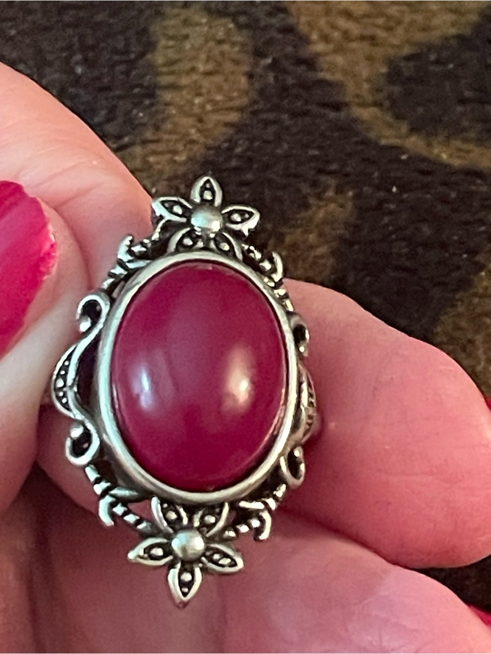 Vintage-Style Silver Ring with Red Oval Cabochon sz adjustable